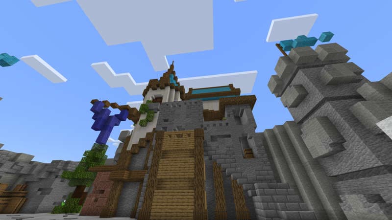 Noob vs Pro vs Hacker Castles